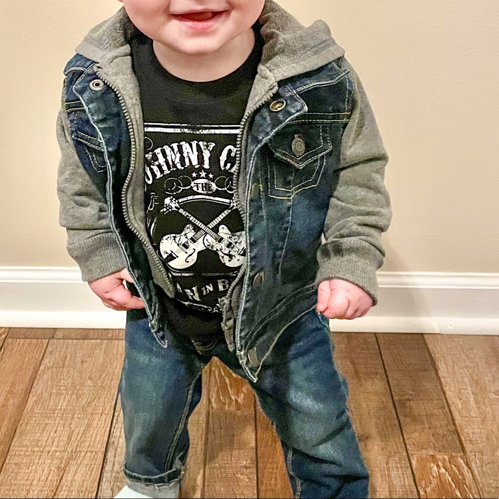 12 m. Arizona Jean Jacket